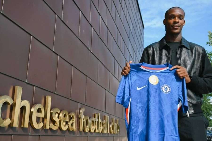 Emegha spojil svoju budúcnosť s Chelsea.