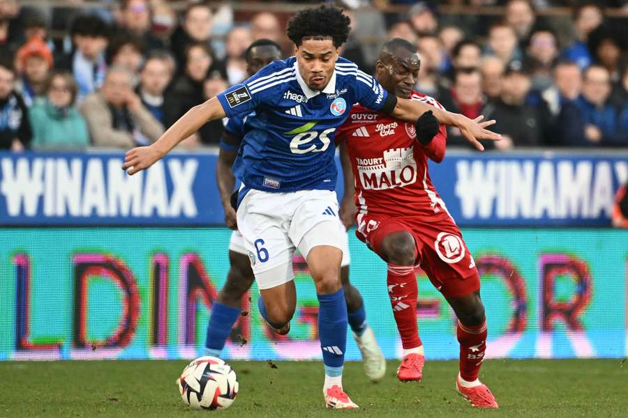 Andrey Santos contre Brest