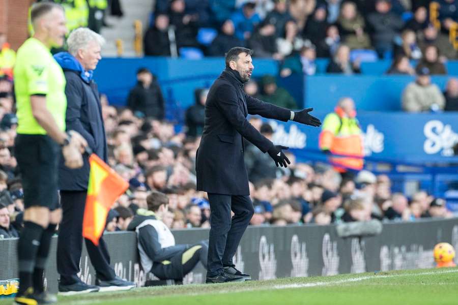 Van Nistelrooy, treinador do Leicester