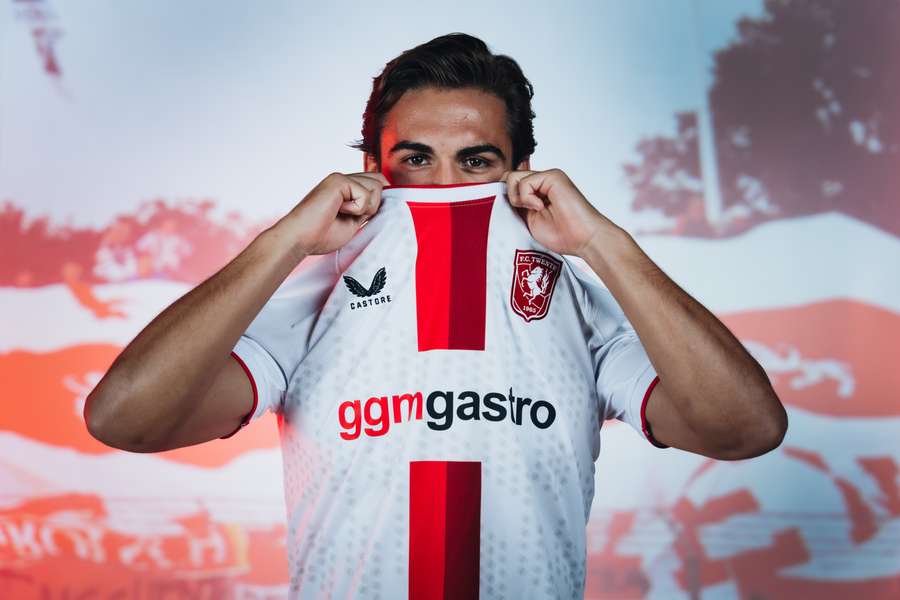 FC Twente's third kit