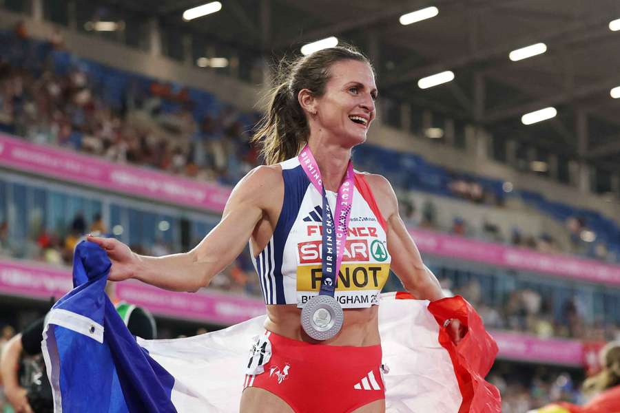 Alice Finot toujours là. Alice Finot toujours là.