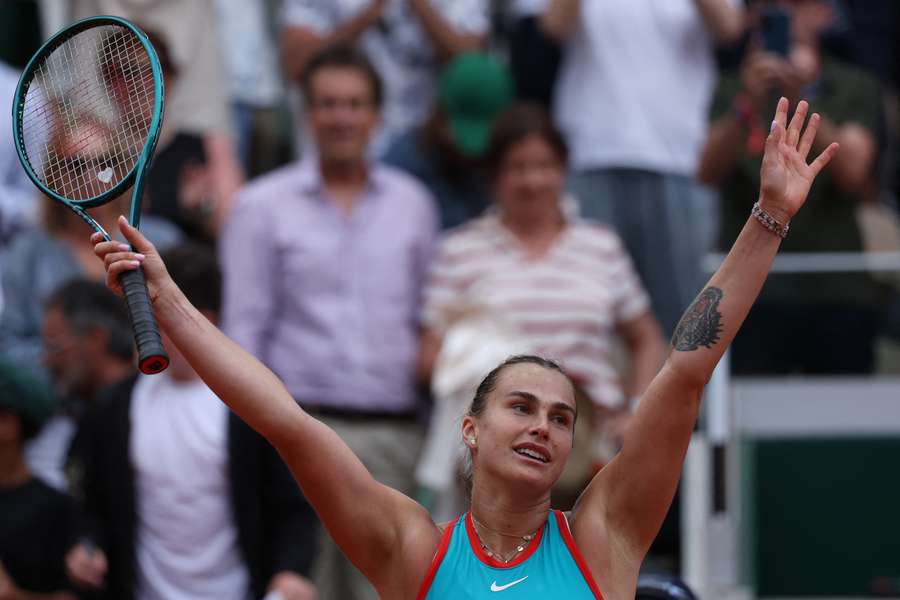 Aryna Sabalenka continua o seu caminho