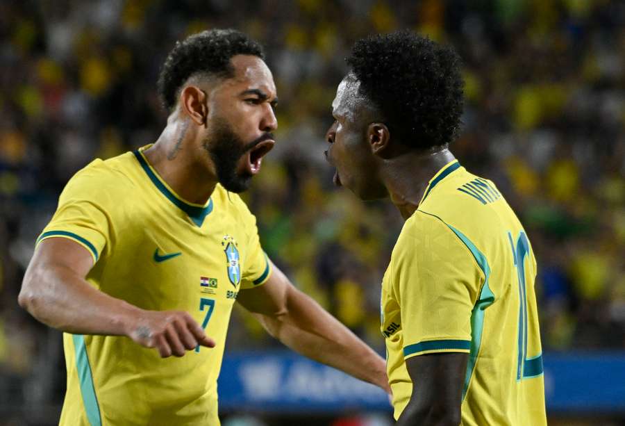 Matheus Cunha e Vini Jr. tiveram grande participação no primeiro gol da Seleção