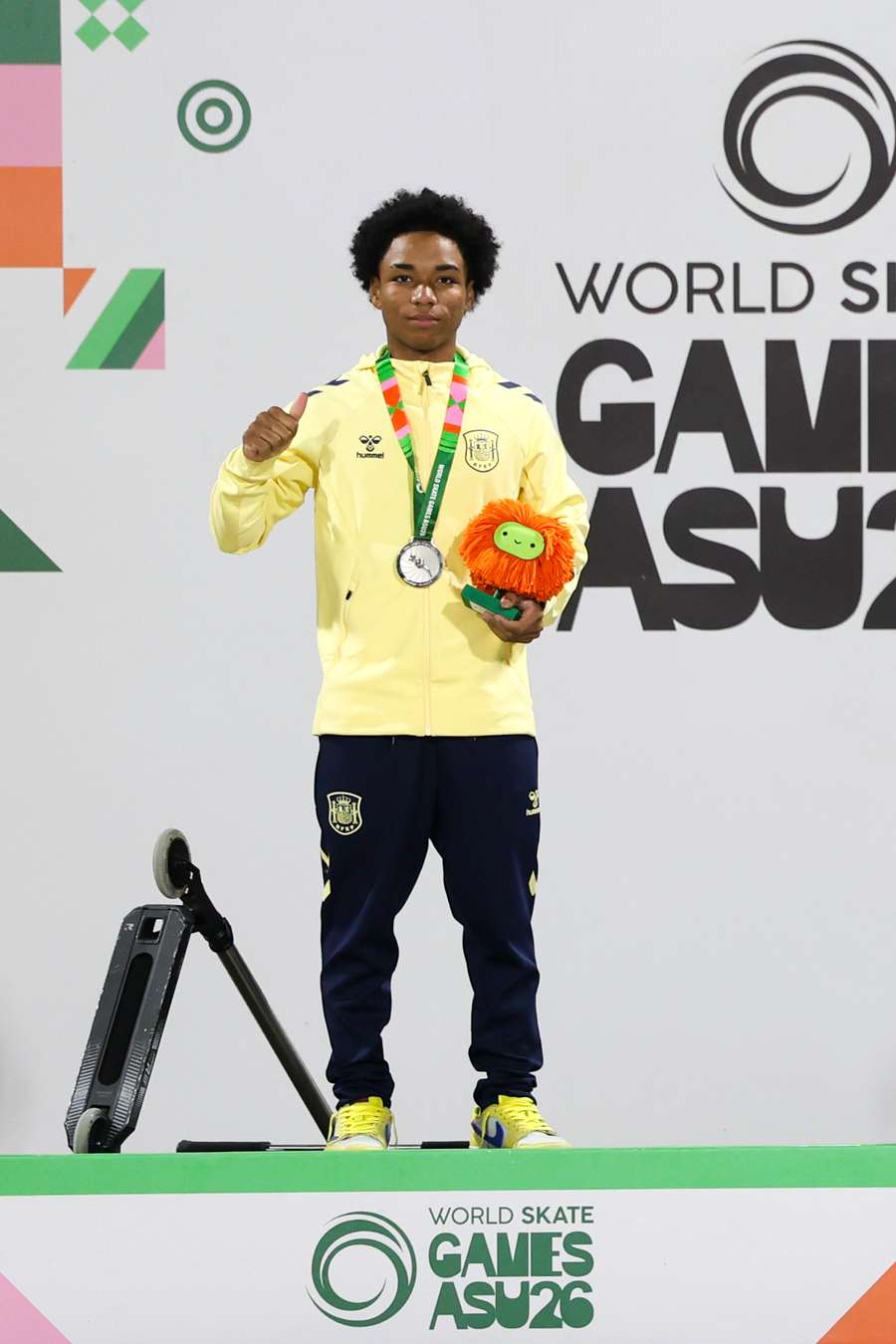 Jehiel Durán, plata en Scooter