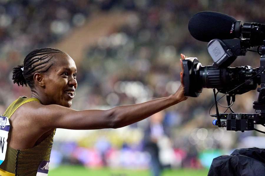 Faith Kipyegon, rainha do meio-fundo mundial