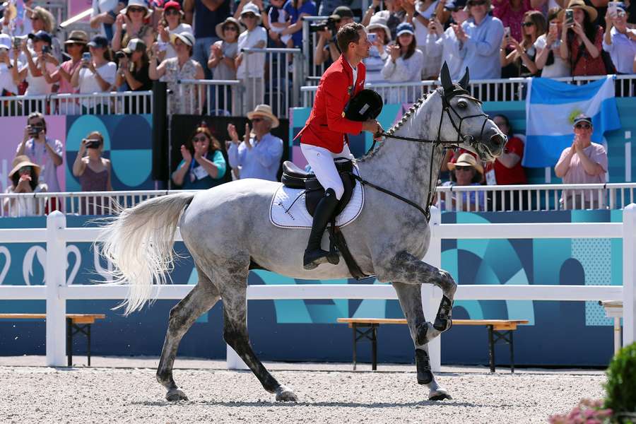 Christian Kukuk roi du saut d'obstacles.