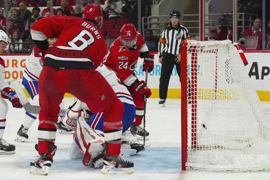 Hurricanes center Jarvis scores a goal against the Canadiens