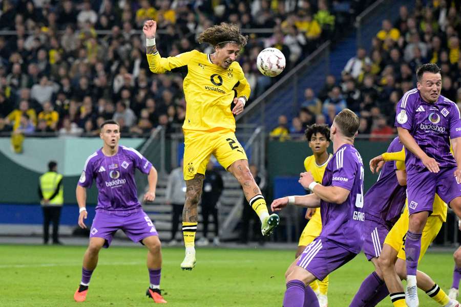 Fábio Silva leva quatro golos em cinco jogos no Borussia Dortmund Fábio Silva leva quatro golos em cinco jogos no Borussia Dortmund