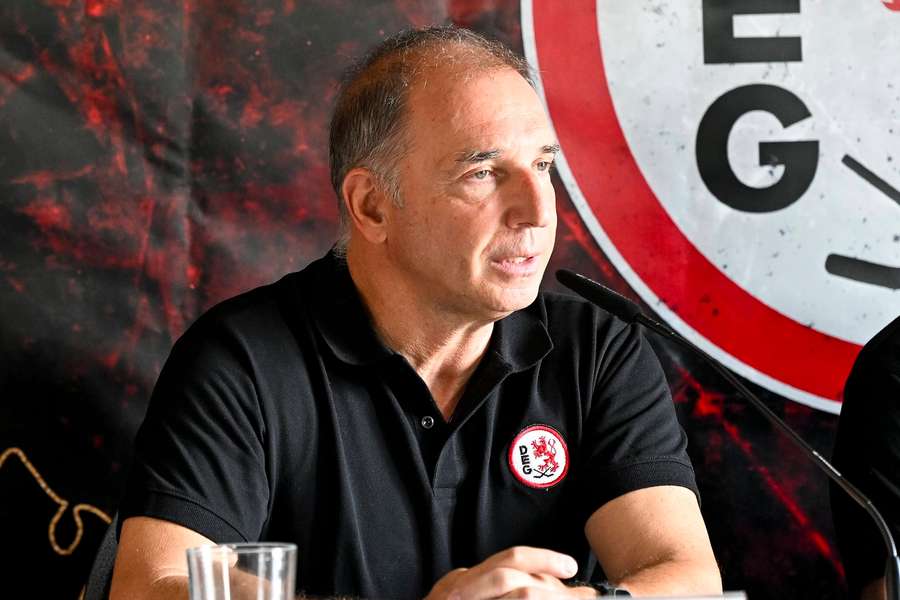 Andreas Niederberger führt die DEG durch stürmische Zeiten. Andreas Niederberger führt die DEG durch stürmische Zeiten.