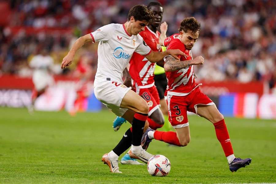 Napoli expect Sevilla response today after Juanlu offer Napoli expect Sevilla response today after Juanlu offer