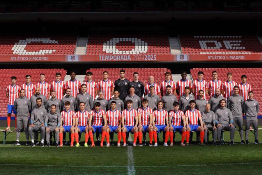Javier Aguirre, con el Atleti B de Fernando Torres Javier Aguirre, con el Atleti B de Fernando Torres