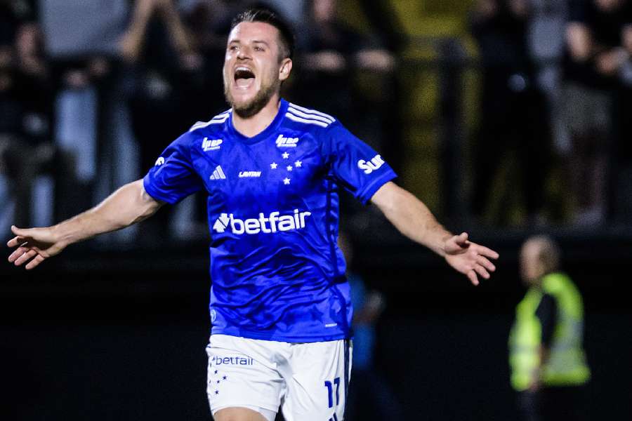 Ramiro marcou o gol do Cruzeiro na bacia das almas Ramiro marcou o gol do Cruzeiro na bacia das almas