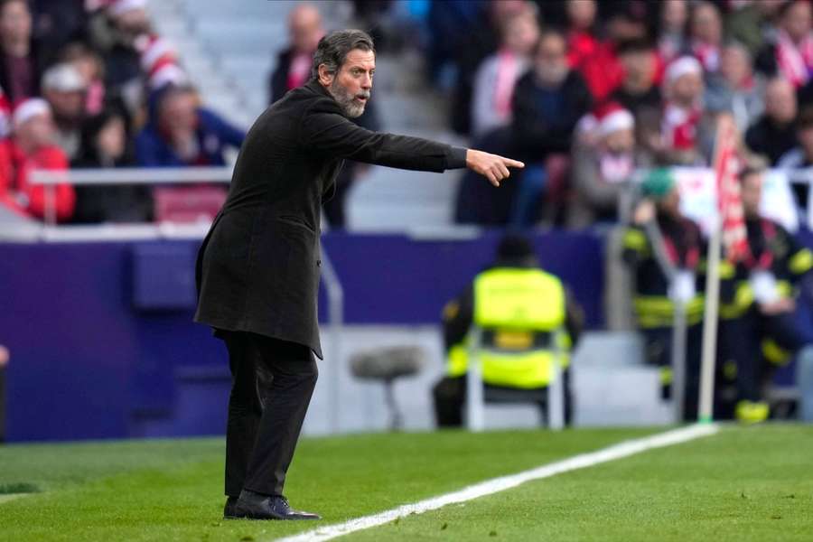 Quique, na zona técnica do Metropolitano