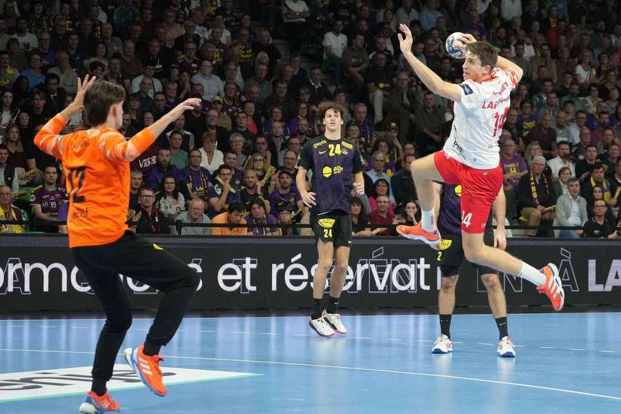 Frederik Ladefoged la Dinamo