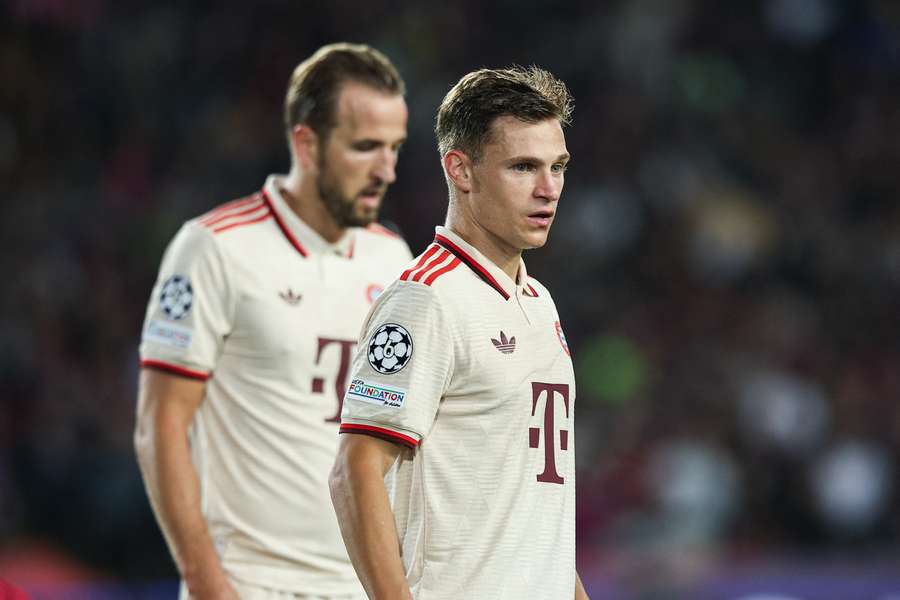 Kimmich e Kane, no jogo contra o Barcelona