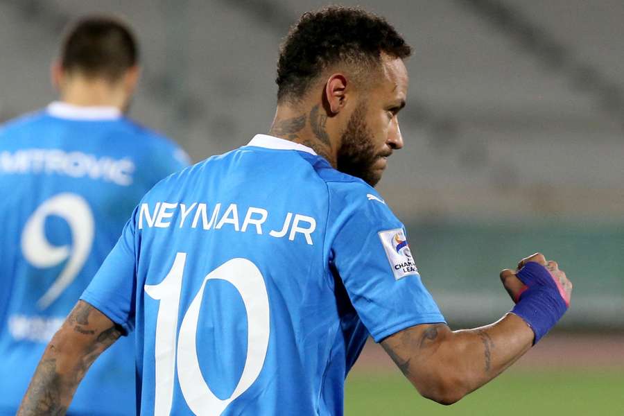 Neymar não jogará contra o Al-Akhdoud