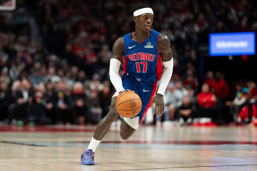 Dennis Schröder im NBA-Einsatz für die Detroit Pistons. Dennis Schröder im NBA-Einsatz für die Detroit Pistons.