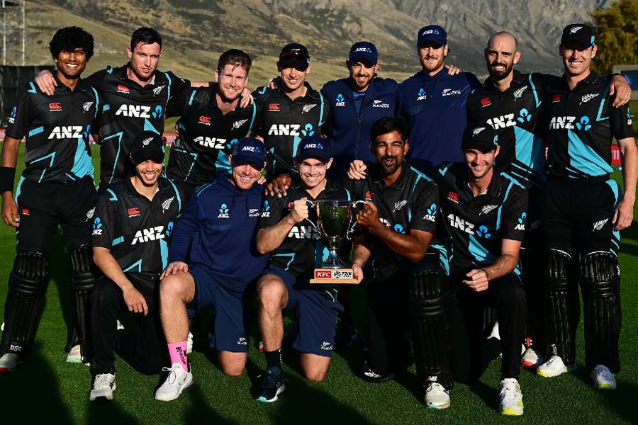 New Zealand celebrate their series win