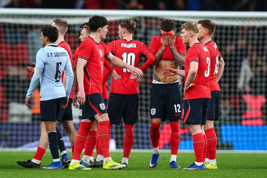 Anglie v přípravě na MS jen remizovala s Uruguayí,