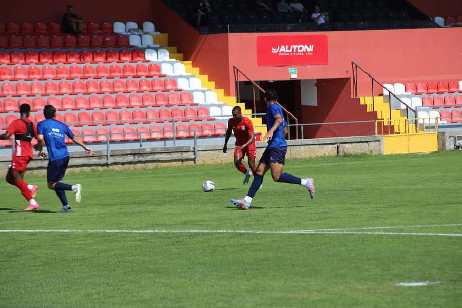 AVS venceu Oliveirense esta manhã