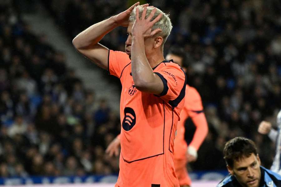 Dani Olmo lamenta chance perdida em Real Sociedad 2x1 Barcelona