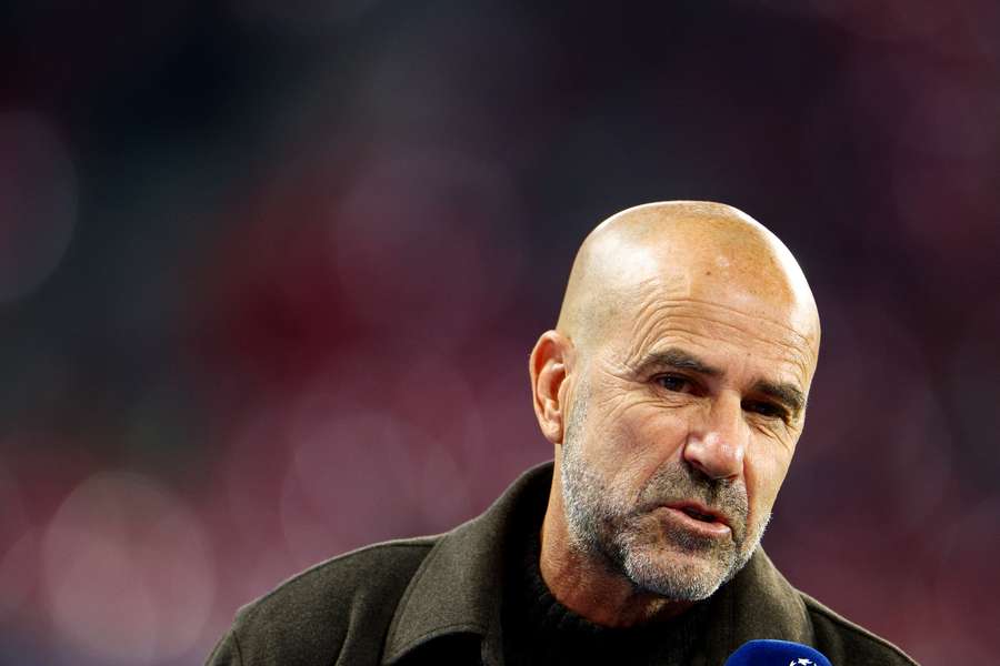 Peter Bosz falou aos jornalistas Peter Bosz falou aos jornalistas