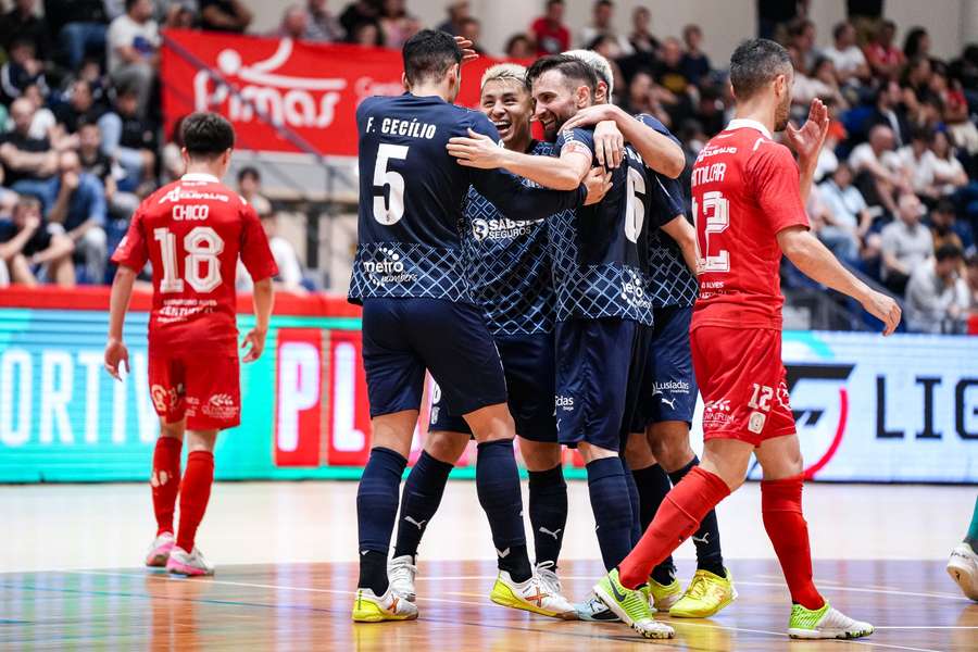 SC Braga venceu Caxinas por 4-0 no primeiro jogo dos quartos de final