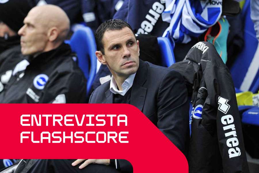 Gus Poyet como treinador do Brighton em 2013
