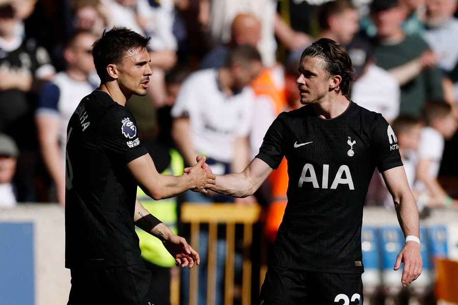 Palhinha festeja com Gallagher