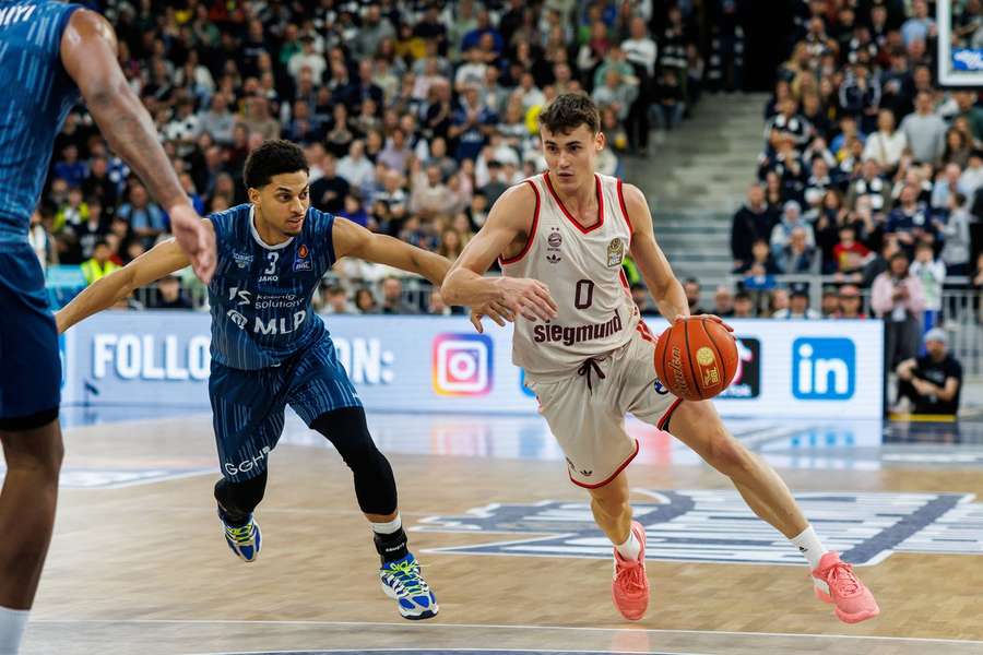 Nenad Dimitrijevic (r.) war mit 18 Punkten Bayerns bester Werfer