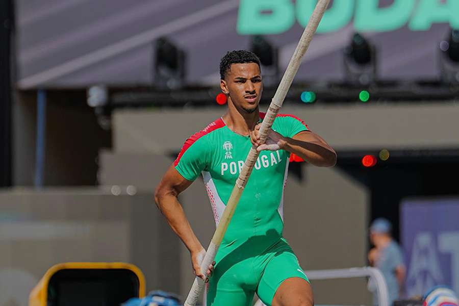 Pedro Buaró venceu no salto com vara