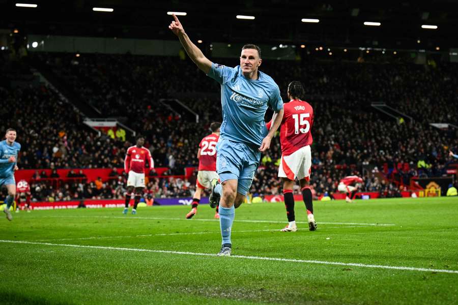 Chris Wood marcó el tercer gol del Forest