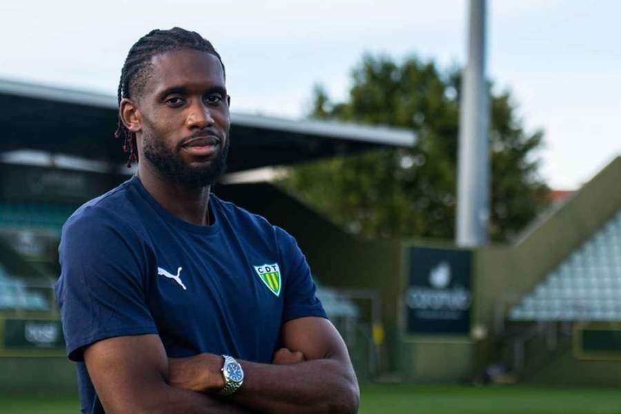Ponta de lança Jordan Siebatcheu cedido ao Tondela pelo Stade de Reims Ponta de lança Jordan Siebatcheu cedido ao Tondela pelo Stade de Reims