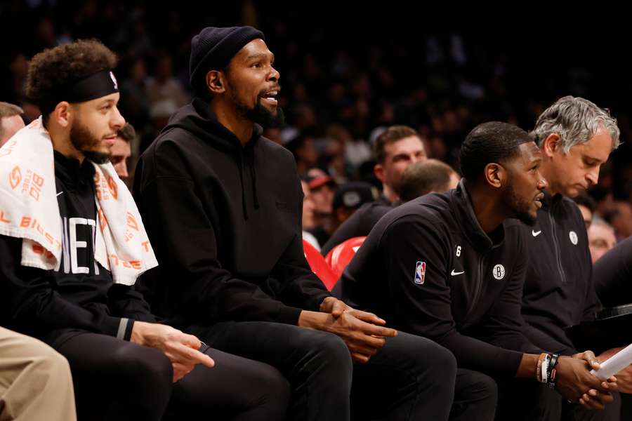 Kevin Durant rejoint les Suns.