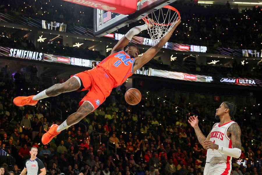 Los Thunder vuelan alto.