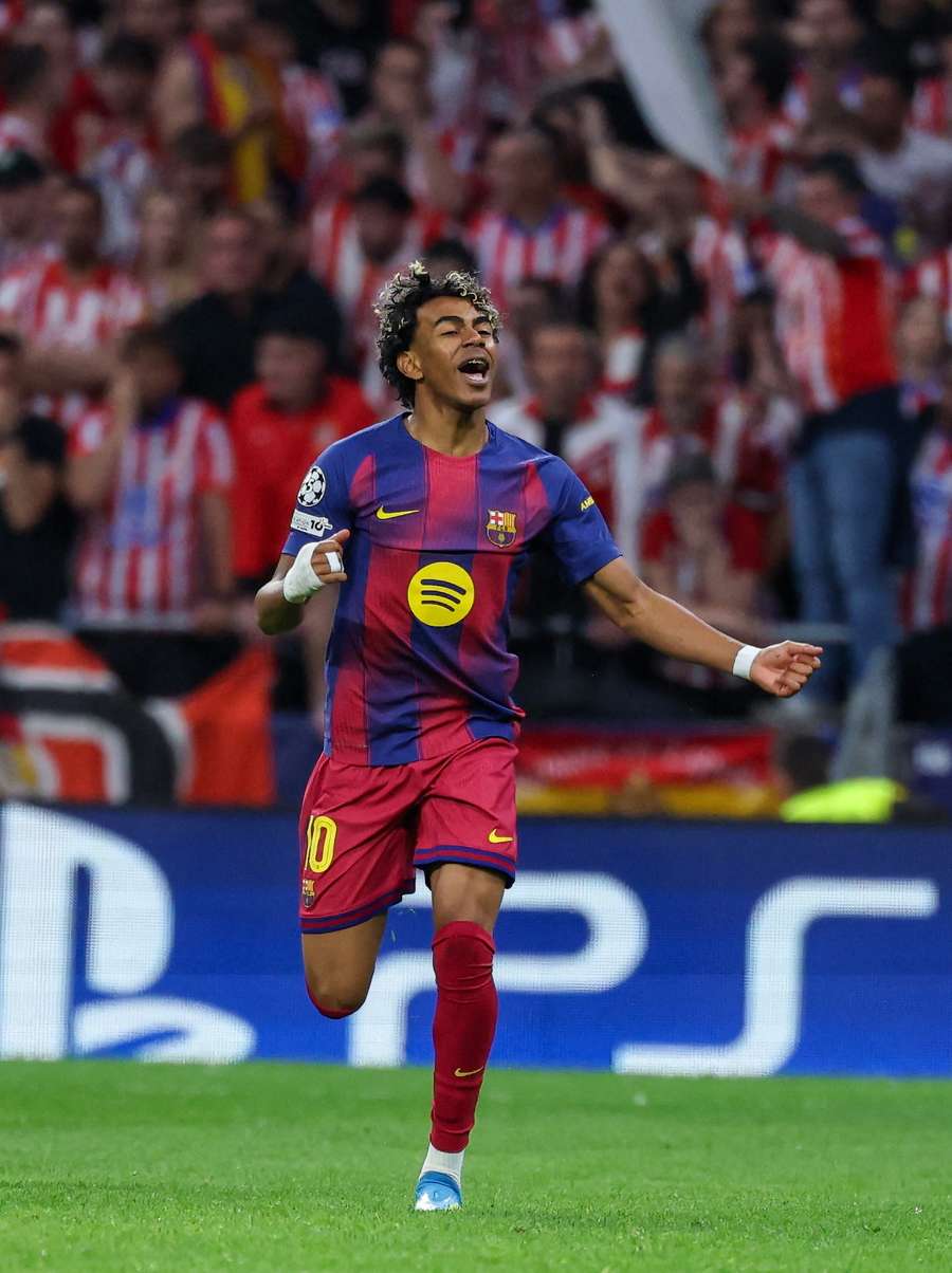 Lamine Yamal fez o primeiro do Barcelona depois de pressionar a saída de bola do Atlético de Madrid