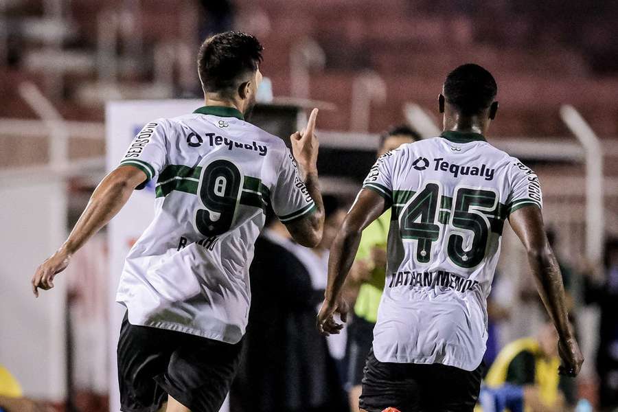 Rodrigo Pinho estreou-se a marcar pelo Coritiba