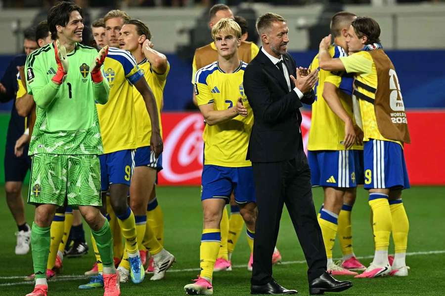 Sweden celebrate progression after draw with Japan