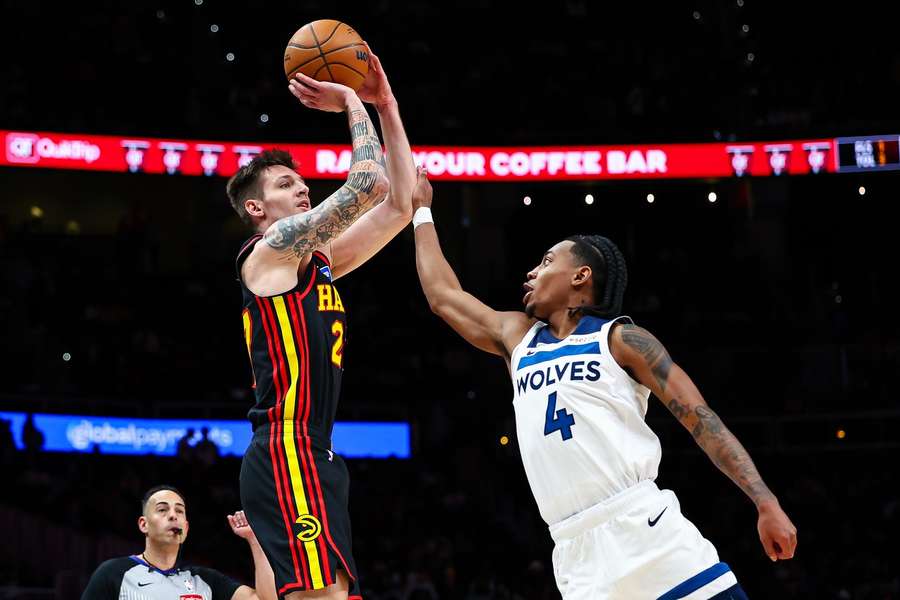 Vít Krejčí v zápase proti Minnesotě. Vít Krejčí v zápase proti Minnesotě.