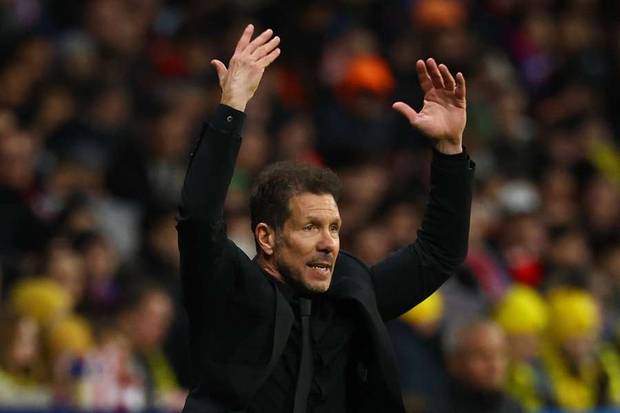 Simeone, en pleno partido