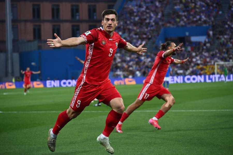 Ion Nicolaescu, cel mai bun marcator din istoria naționalei Moldovei, cu 17 goluri, a semnat cu Maccabi Tel Aviv, campioana en-titre a Israelului