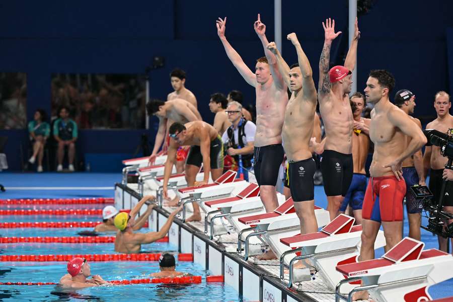 Les Britanniques en or sur le relais 4x200m Les Britanniques en or sur le relais 4x200m