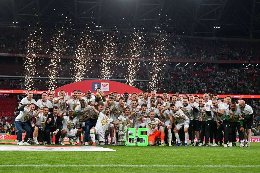Convocat în premieră la naționala României, Marius Corbu a cucerit Cupa Ungariei cu Ferencvaros