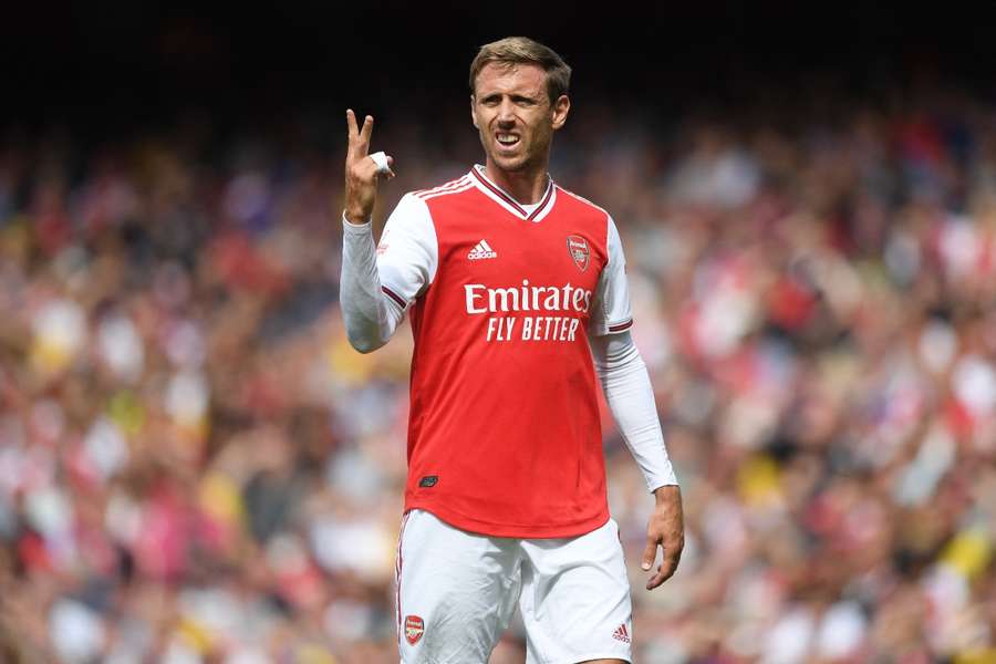 Nacho Monreal con el Arsenal Nacho Monreal con el Arsenal