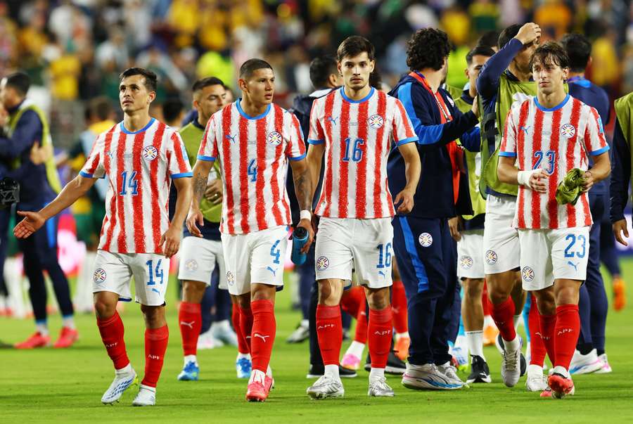Paraguay drew 0-0 with Australia to make it to the round of 32