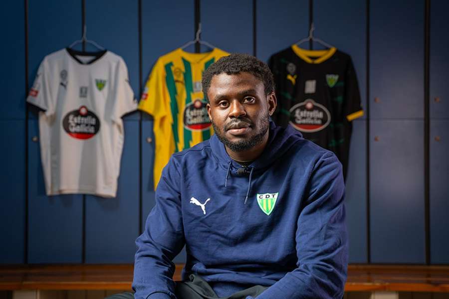 Benjamin Kimpioka é reforço do Tondela