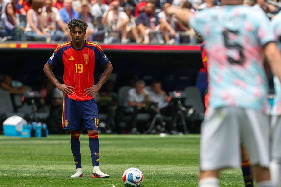 Lamine Yamal vrea să-i calce pe urme lui Mbappe