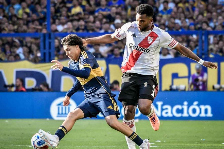 Borja pode trocar o River Plate pelo Boca Juniors Borja pode trocar o River Plate pelo Boca Juniors