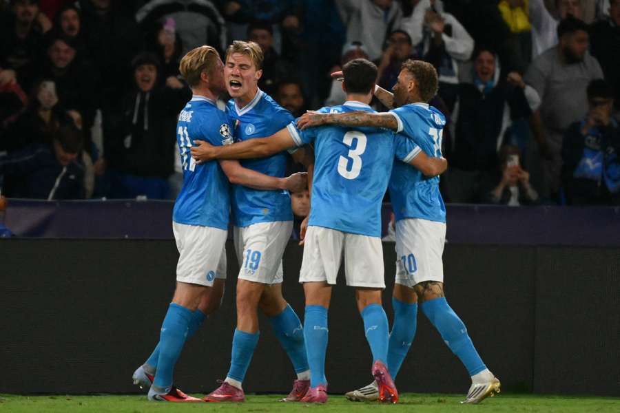 El Nápoles se impone al Sporting CP y logra su primera victoria de la fase de liga de la UCL.