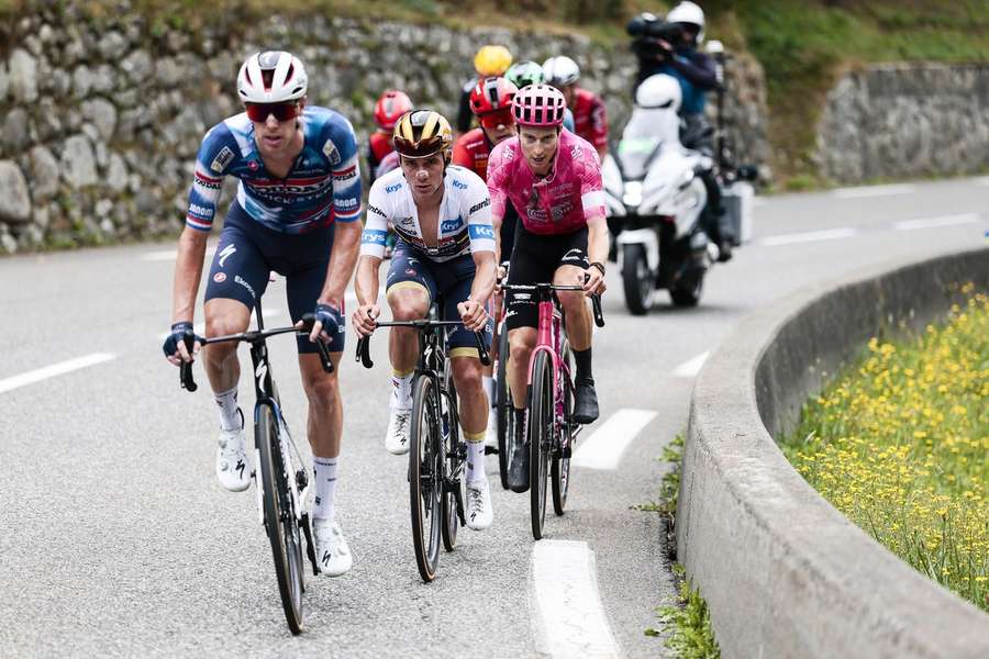 Evenepoel foi forçado a desistir do Tour